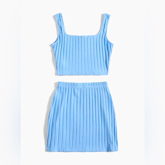 3 FOR $15 🙌🏼 Small Baby Blue Ribbed Cropped Tank Top & Mini Skirt Set outfit - Picture 1 of 5